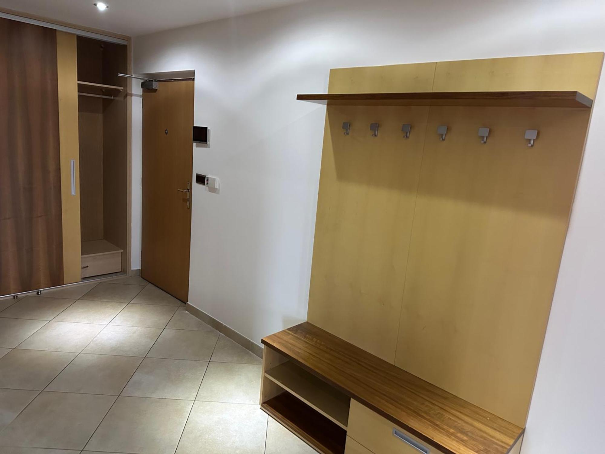Appartement Prostorny Stresni Byt S Terasou *